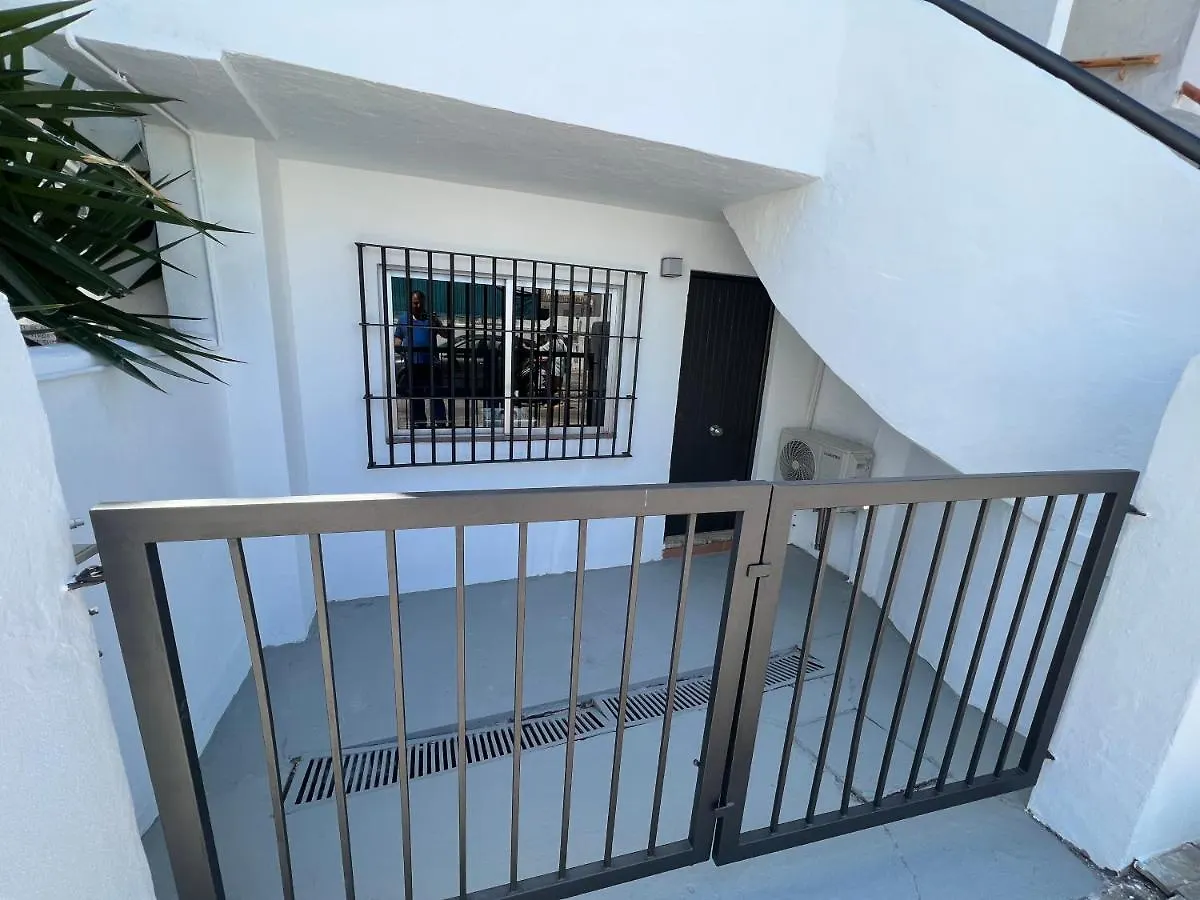 Acogedor estudio entrada independiente junto playa El Puerto de Santa María Apartamento
